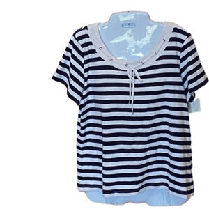 𝅺SAG Harbor scoop neck T. Nautical theme just perfect for summertime fun